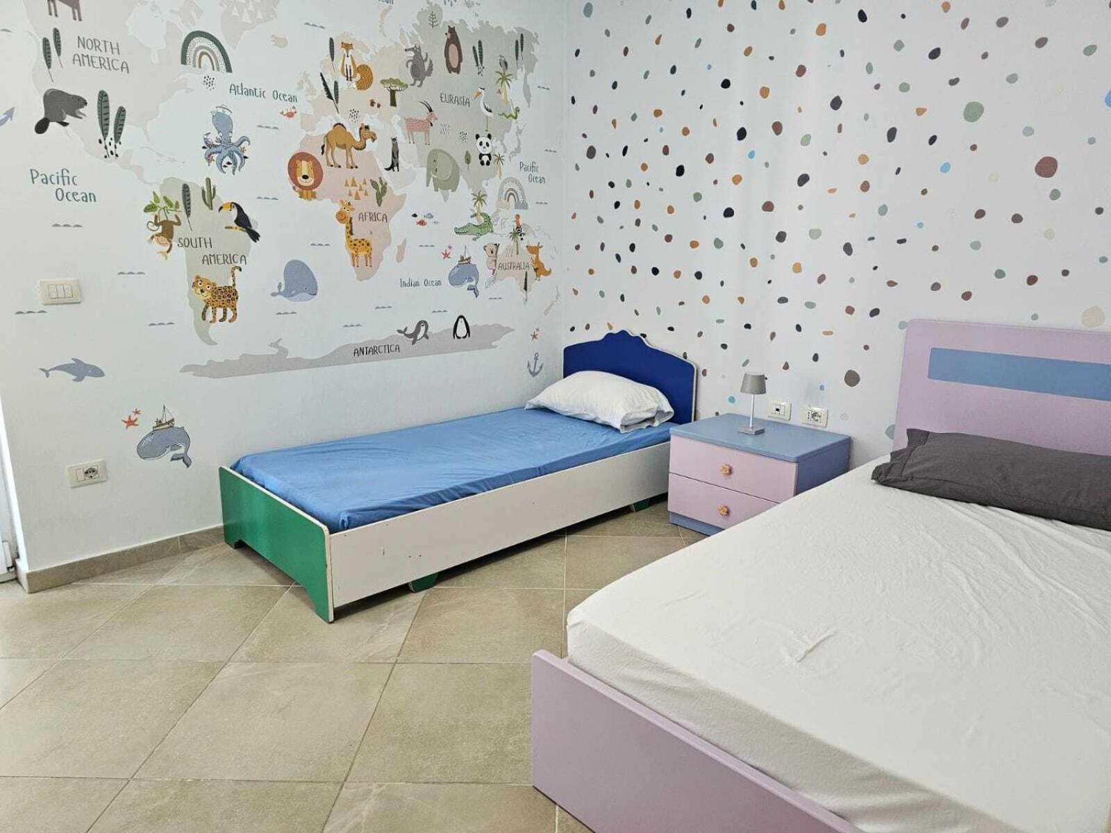 Diem Apartment Near Pazari I Ri Тирана Екстер'єр фото